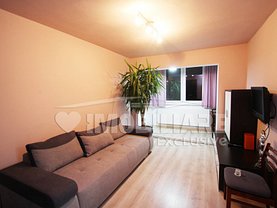 Apartament de închiriat 3 camere, în Arad, zona Aurel Vlaicu