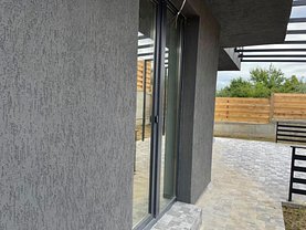 Casa de vânzare 5 camere, în Iaşi, zona Est