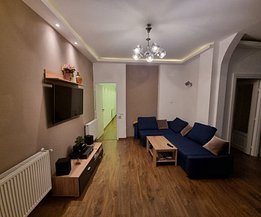 Apartament de vânzare 6 camere, în Bucureşti, zona Dacia