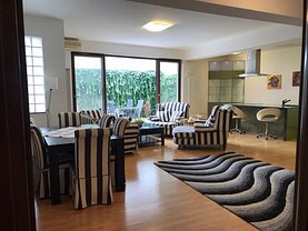 Apartament de vânzare 3 camere, în Bucureşti, zona Arcul de Triumf
