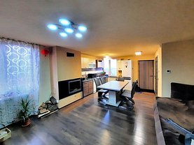 Apartament de vânzare 4 camere, în Cluj-Napoca, zona Baciu