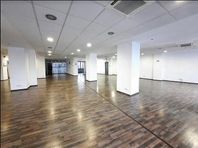 Vânzare spaţiu comercial