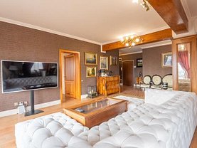 Apartament de vânzare 3 camere, în Cluj-Napoca, zona Central