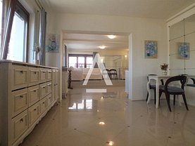Apartament de vânzare 3 camere, în Bucureşti, zona Primăverii