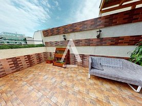 Apartament de vânzare 4 camere, în Bucureşti, zona Aviatorilor