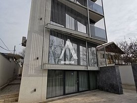 Casa de vânzare 10 camere, în Bucureşti, zona Băneasa