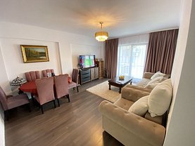 Apartament de vânzare 3 camere, în Bucureşti, zona Băneasa