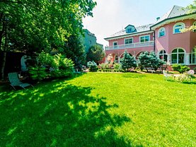 Casa de vânzare 8 camere, în Otopeni, zona Ferme