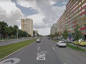 Vânzare spaţiu comercial