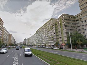 Vânzare spaţiu comercial