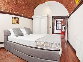 Apartament de vânzare 2 camere, în Timişoara, zona P-ţa Unirii