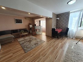 Apartament de vânzare 3 camere, în Galaţi, zona Central