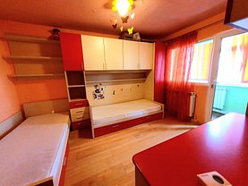 Apartament de închiriat 2 camere, în Galaţi, zona Micro 14