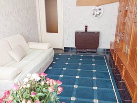 Apartament de vânzare 3 camere, în Galati, zona Tiglina 2