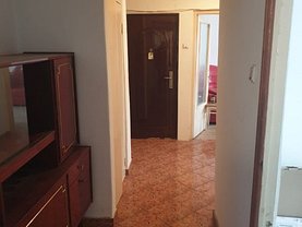 Apartament de inchiriat 3 camere, în Galati, zona Siderurgistilor
