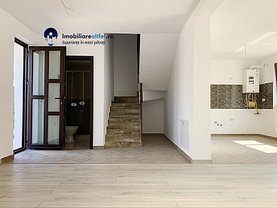 Casa de vânzare 4 camere, în Iaşi, zona Popas Păcurari