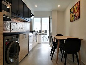 Apartament de închiriat 3 camere, în Bucureşti, zona 1 Mai