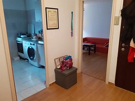 Apartament de vânzare 2 camere, în Bucuresti, zona Aviatiei