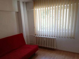 Apartament de închiriat 3 camere, în Bucureşti, zona Ştefan cel Mare