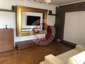 Apartament de vânzare sau de închiriat 4 camere, în Bucureşti, zona Romană