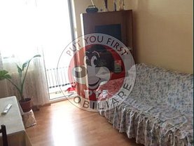 Apartament de vânzare 2 camere, în Bucureşti, zona Titan