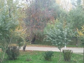 Apartament de vânzare 3 camere, în Bucureşti, zona Colentina