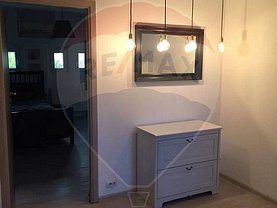 Apartament de vânzare 3 camere, în Bucureşti, zona P-ţa Romană