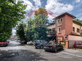 Vânzare spaţiu comercial