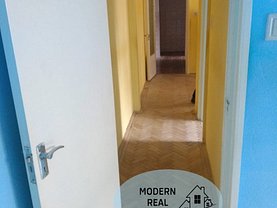 Apartament de vânzare 3 camere, în Constanţa, zona Inel II