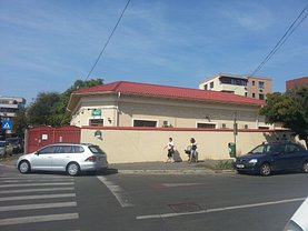 Casa de vânzare 6 camere, în Bucureşti, zona Băneasa