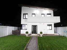 Casa de vânzare 4 camere, în Tunari