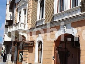 Apartament de vânzare 5 camere, în Cluj-Napoca, zona Central