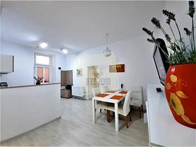 Apartament de închiriat 3 camere, în Sibiu, zona Central