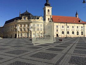 Apartament de vânzare 3 camere, în Sibiu, zona Central