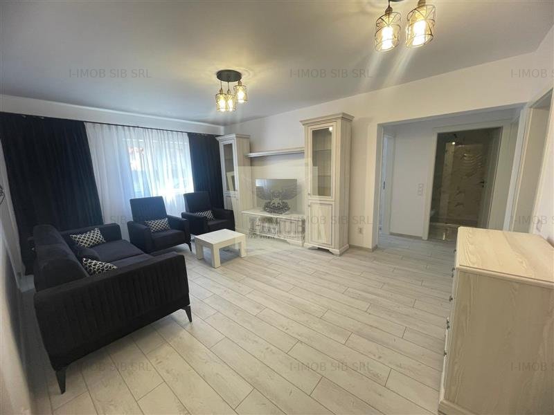 Apartament de lux cu 4 camere 2 bai si gradina in Selimbar
