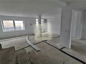 Casa de vânzare 5 camere, în Sibiu, zona Central