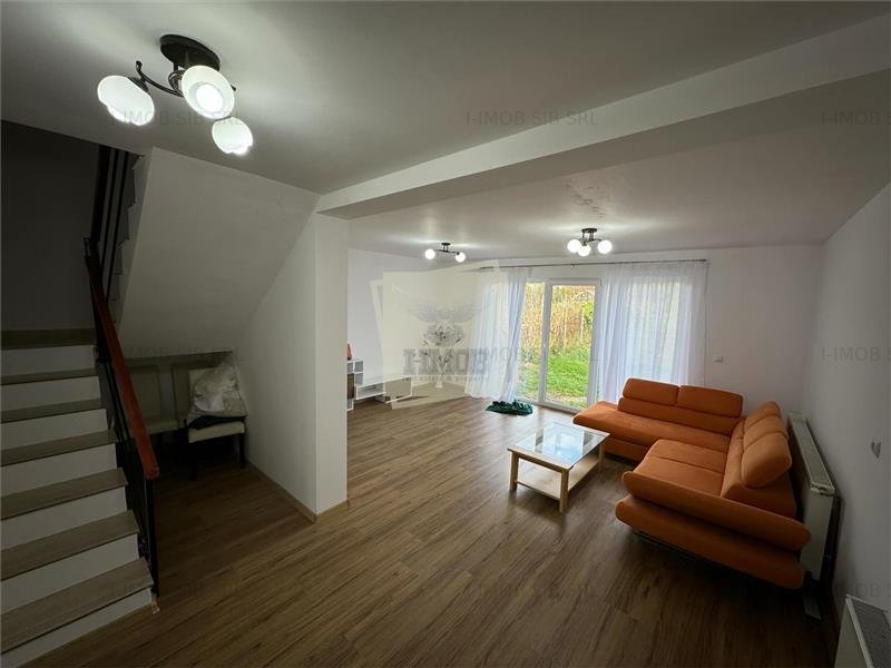 Casa individuala 3 camere 2 bai 2 balcoane dressing teren 240mp zona Selimbar