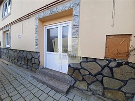 Închiriere spaţiu comercial