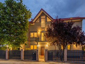 Casa de vânzare 7 camere, în Bragadiru