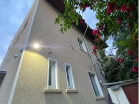 Casa de vânzare 5 camere, în Bucureşti, zona Vatra Luminoasă