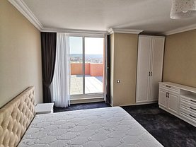 Apartament de vânzare 5 camere, în Iaşi, zona Cug