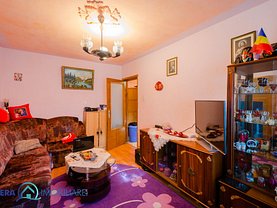 Apartament de vânzare 3 camere în Arad, Aurel Vlaicu