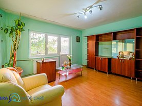 Apartament de vânzare 4 camere în Arad, Micalaca