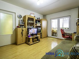 Apartament de vânzare 2 camere, în Arad, zona Confecţii