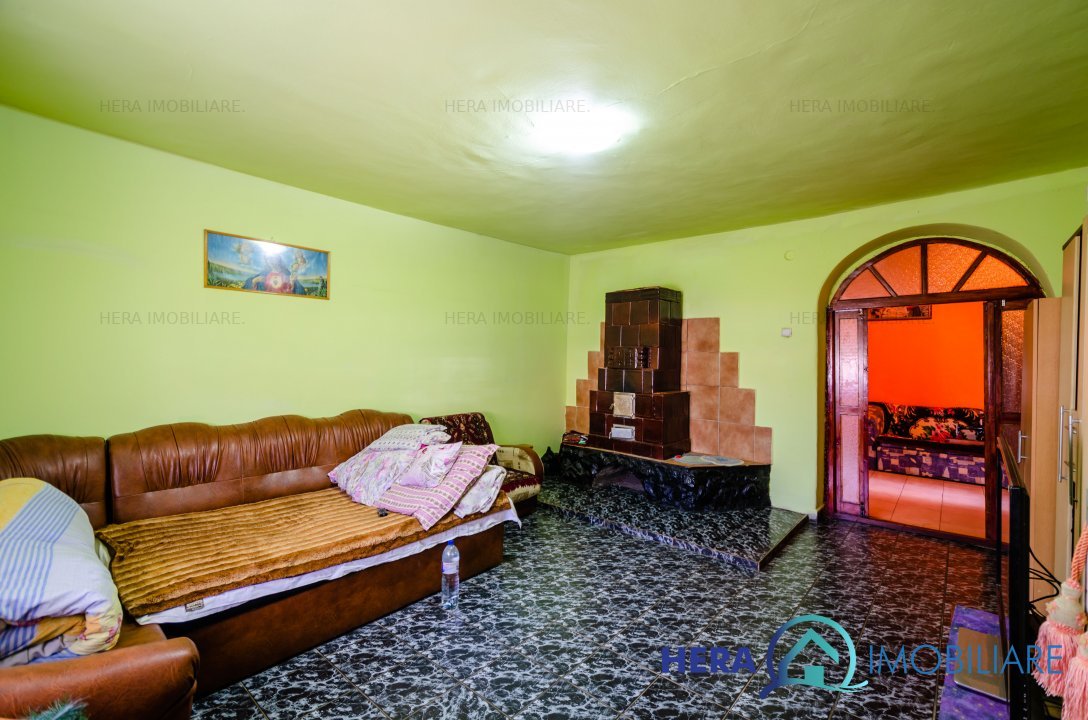 Casa din caramida 3 camere + 2200 mp teren Judetul Arad Comuna Felnac - imaginea 3
