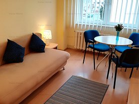 Apartament de vânzare 3 camere, în Sibiu, zona Ştrand
