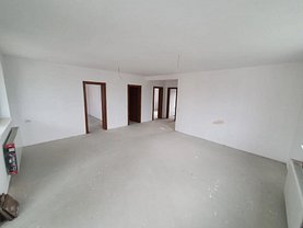 Apartament de vânzare 3 camere, în Cisnădie, zona Central