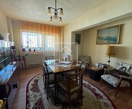 Apartament de vânzare 3 camere, în Sibiu, zona Hipodrom 3