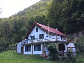 Casa de vânzare 4 camere, în Luncani