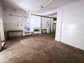 Închiriere spaţiu industrial